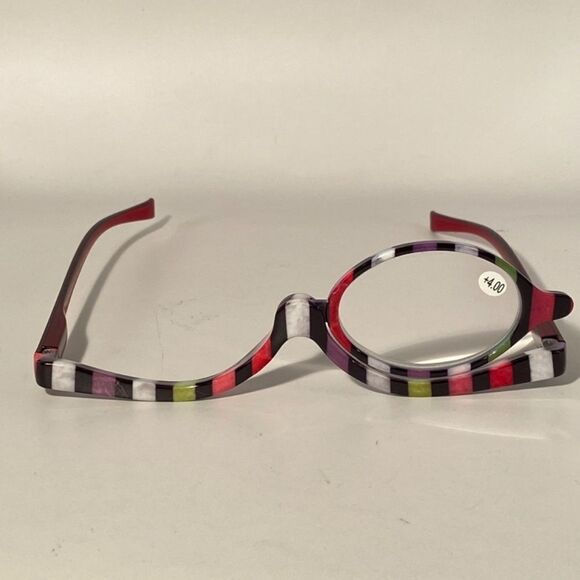 1014 Makeup Cosmetic 4.00 Flip Magnifying Glasses For Precision Application N… - Picture 2 of 7